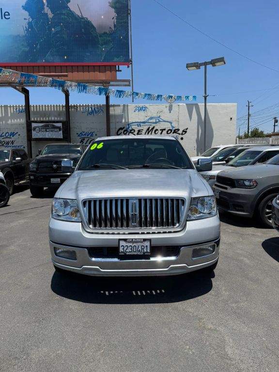 lincoln mark lt 2006 5LTPW16566FJ07403 image lincoln mark lt 2006 5LTPW16566FJ07403 image